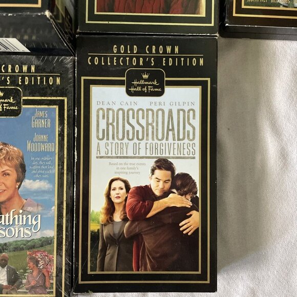Sarah Plain and Tall Hallmark Gold Crown Collectors Edition VHS Set - Picture 3 of 11